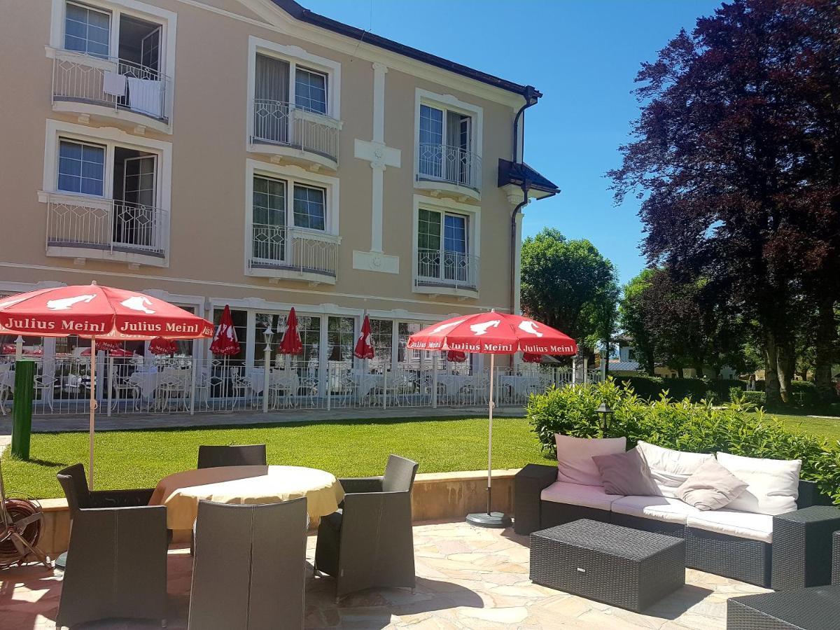 Schloss Kurhotel 施特罗布尔 外观 照片