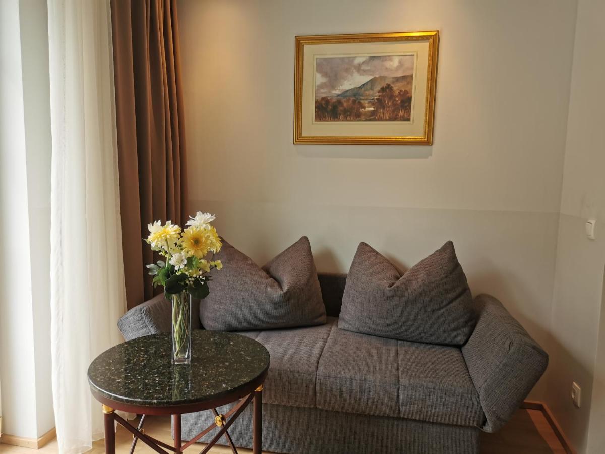 Schloss Kurhotel 施特罗布尔 外观 照片